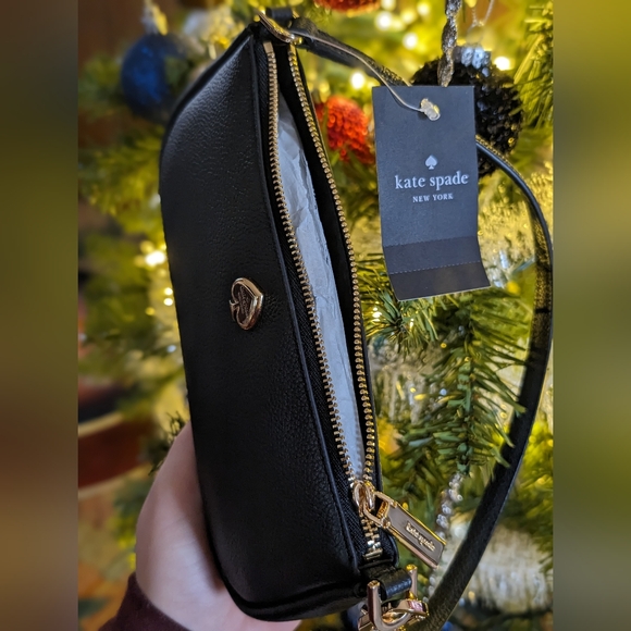 Brand new Kate Spade mini purse with original tags and packaging - Picture 5 of 6